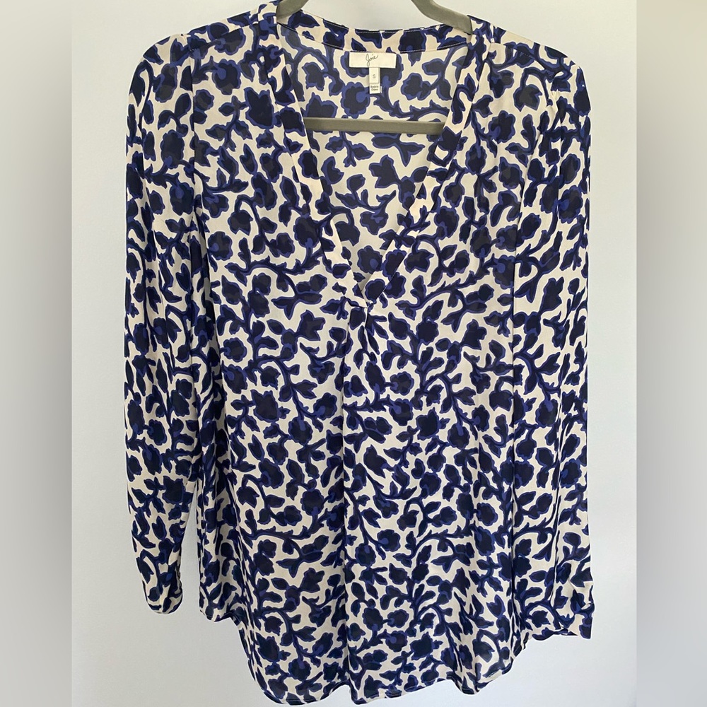 JOIE Blue and White Floral Print Blouse Size Small
